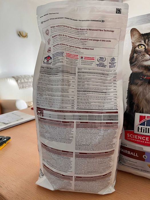 HILLS Science Plan Hairball & Perfect Coat Cat food comida do gato with Chicken Frango Adult 6kg NEW UNOPENED