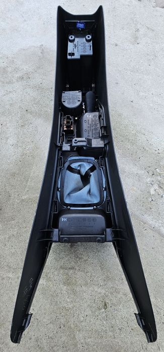 Центральна консоль subaru impreza wrx gda