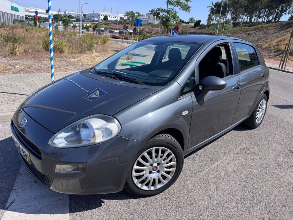 Fiat Punto Turbo Diesel - ano 2016