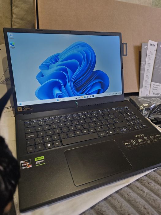 Ноутбук ACER nitro V 15 full HD, 16gb ddr 5, Nvidia geforce rtx 2050