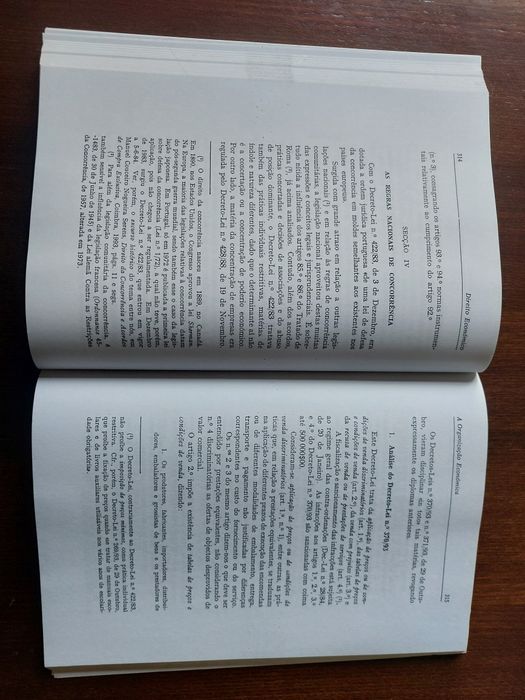 Livro Direito Económico "A Ordem Económica Portuguesa"