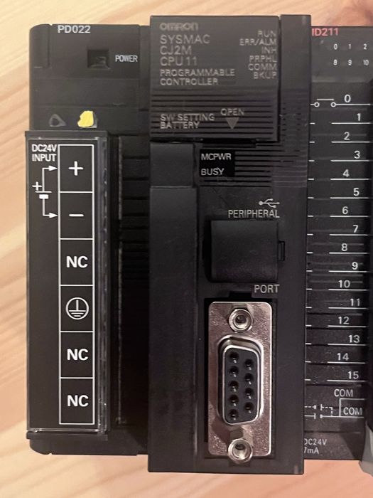 PlC Omron CJ2M CPU11