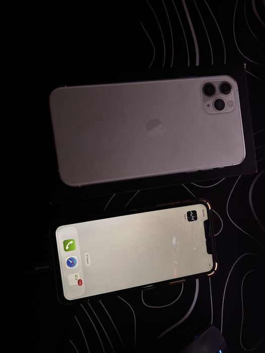 Iphone 11 pro max 256 silver