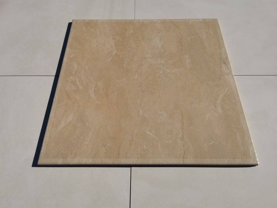 Płytki Versace Venere Oro