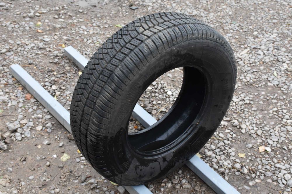 1x Opona opony Kleber Citilander 235/70R16 106H