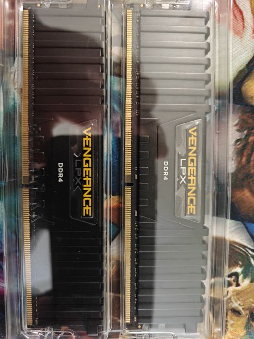 corsair ddr4 3600 - купити комплектуючі для ПК - Ціна на OLX.ua