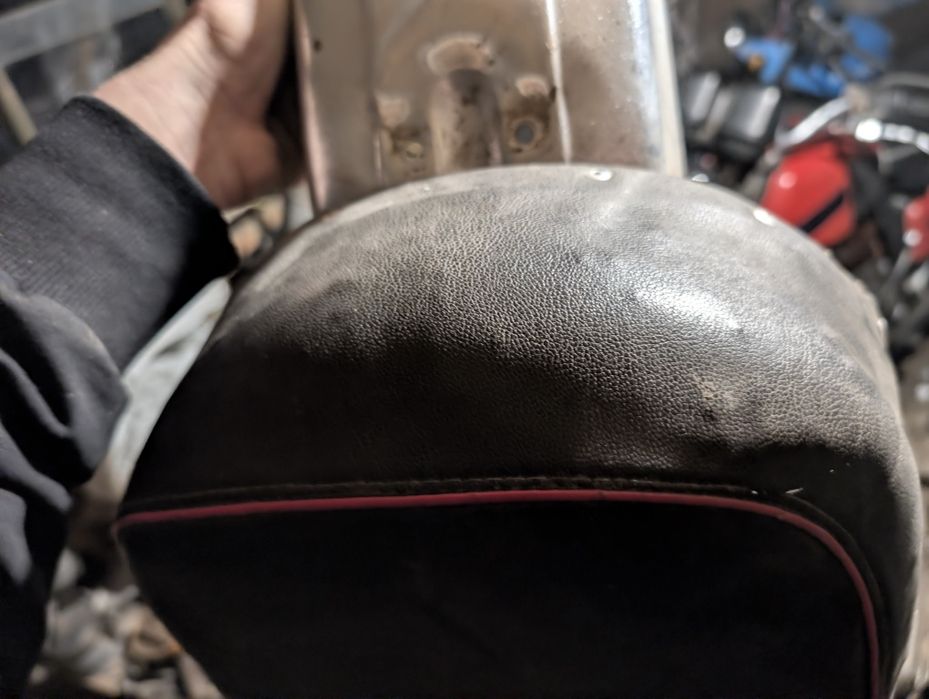 Продам сидіння іж планета 4