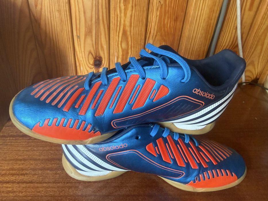 Кросівки Adidas 38