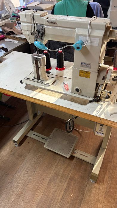 Продам швейні колонкові машинки