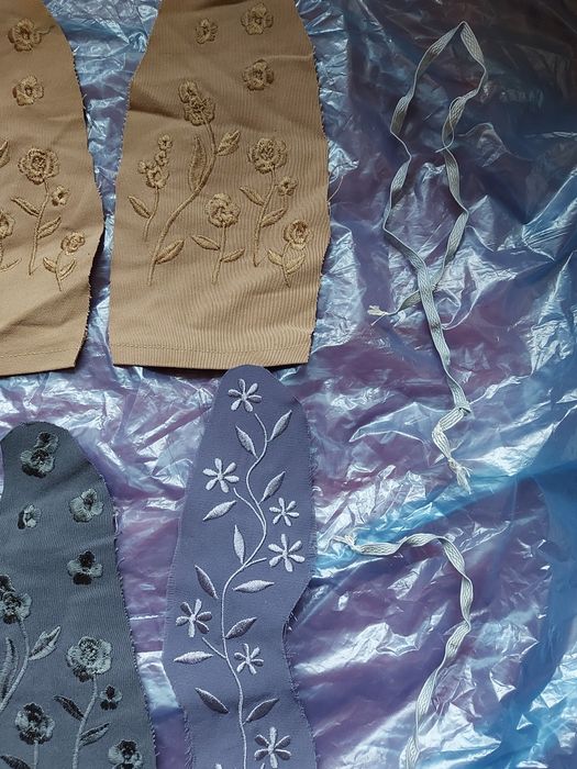 hafty 9 sztuk i tasiemki