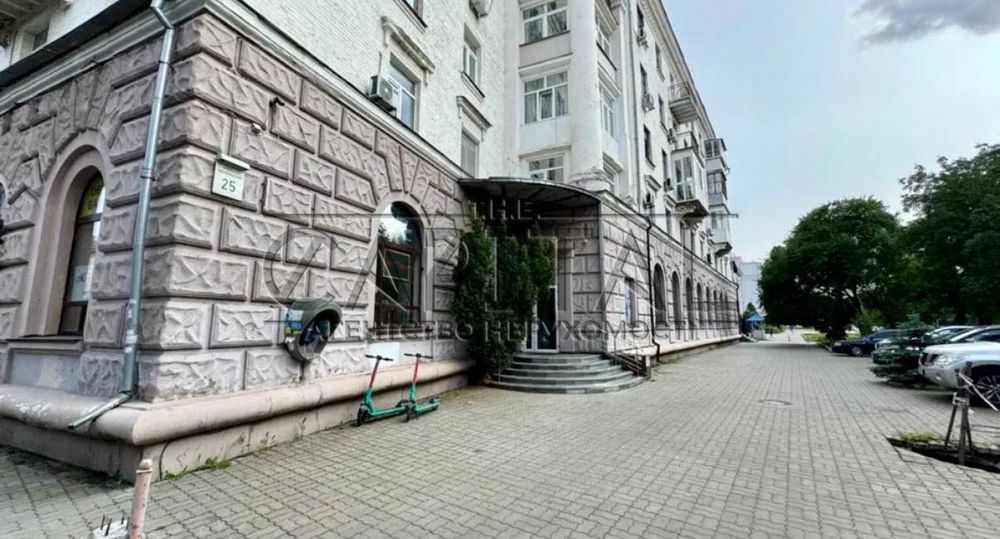 Оренда Об'єкт сфери обслуговування пр-т Повітряних сил, Солом'янка, Київ