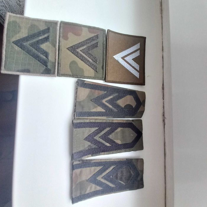 Dystynkcje pagony stareszego sierżanta