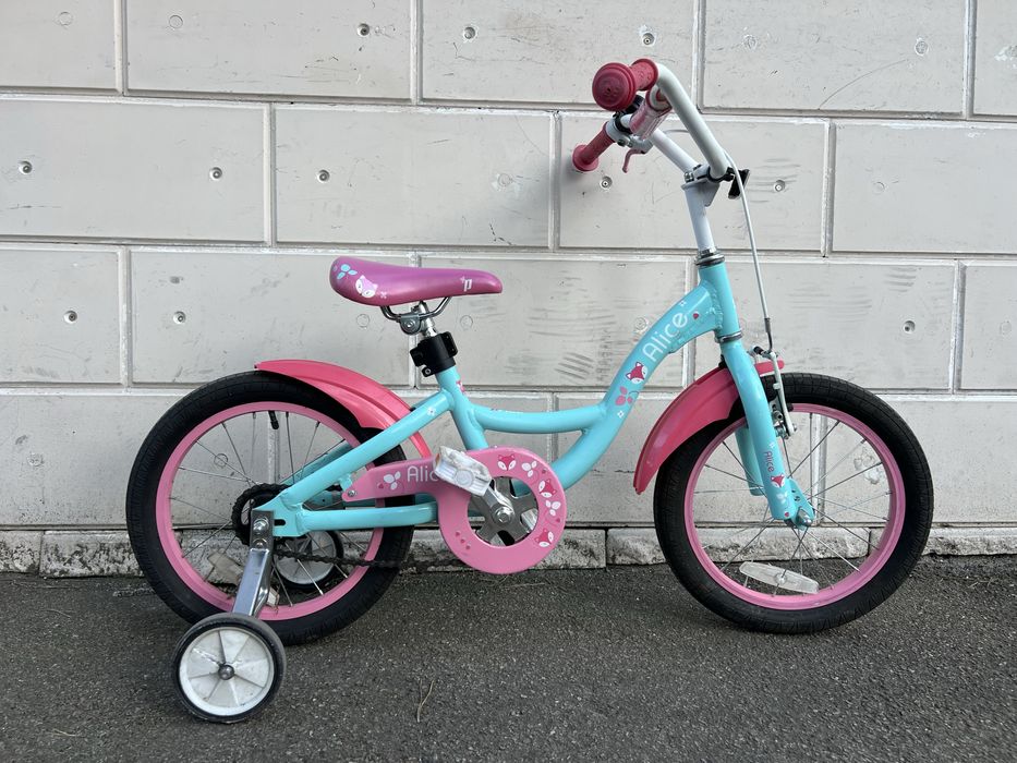 Велосипед дитячий 16 alu гарний стан