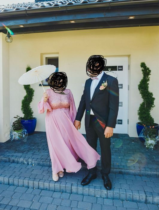 Suknia ślubna z kolekcji Prety women