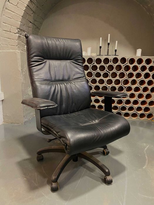 3 Cadeiras de Escritorio executivas encosto alto