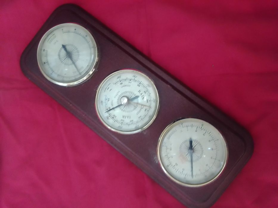 Peça decorativa em madeira só 3€ bom estado