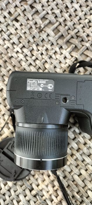 Fujifilm Finepix s4000 (para mais tarde recordar)