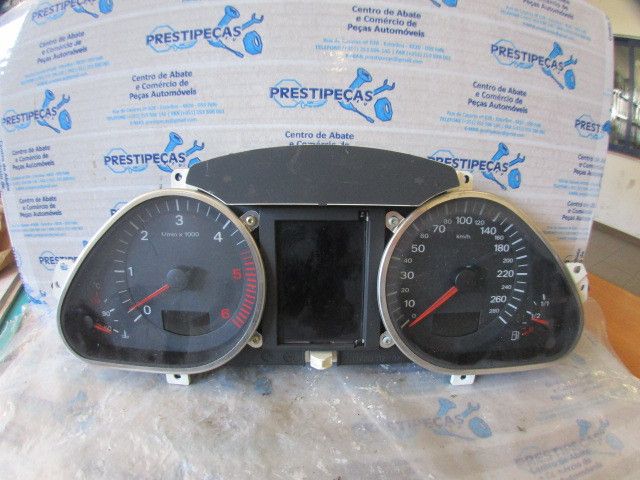 Quadrante / painel de instrumentos AUDI A6 (4F2, C6)