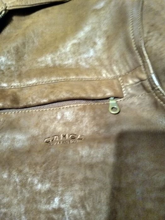 kurtka  brązowa  firma  CAMEL  rozmiar  48