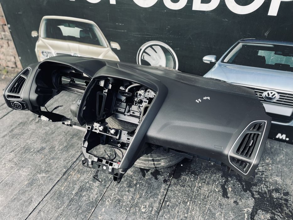 Торпеда Форд Фокус 3 Панель Безопасность AIRBAG Focus 3 Безпека MK3