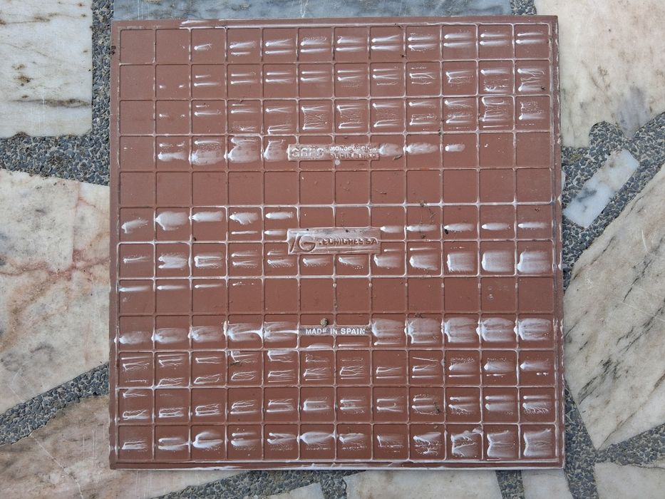 Azulejo cerâmica WC (resto coleção)