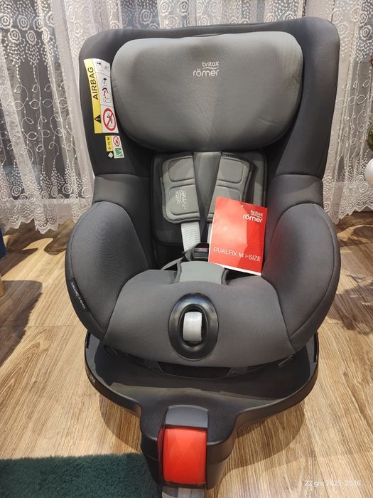 Britax Romer. Fotelik DUALFIX M i-SIZE