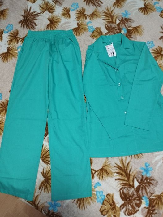 Новий медичний костюм