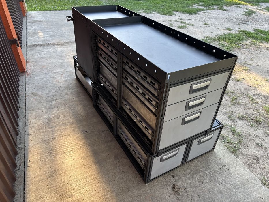 Zabudowa do busa MODUL  SYSTEM