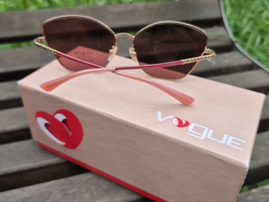 Damskie okulary przetiwsloneczne VO4197 od Vouge!