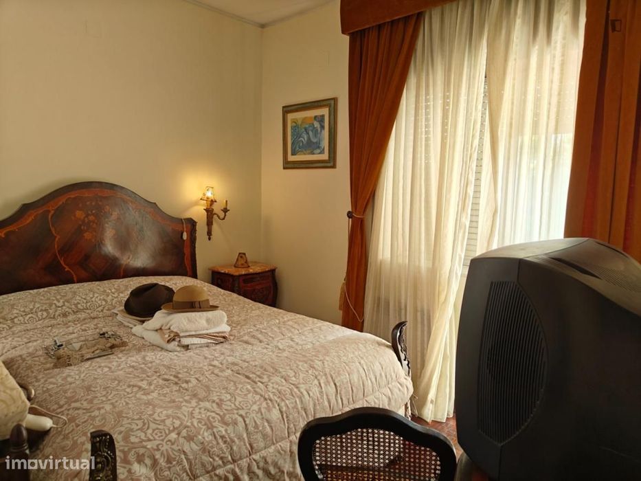 Apartamento com 5 quartos - localizado em Guarda