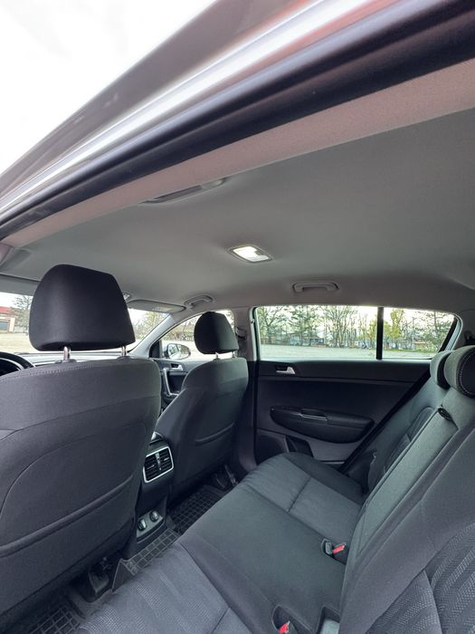 Kia Sportage 2018 VIN U5YPG814BKL636432 фото оголошення 3 з 24