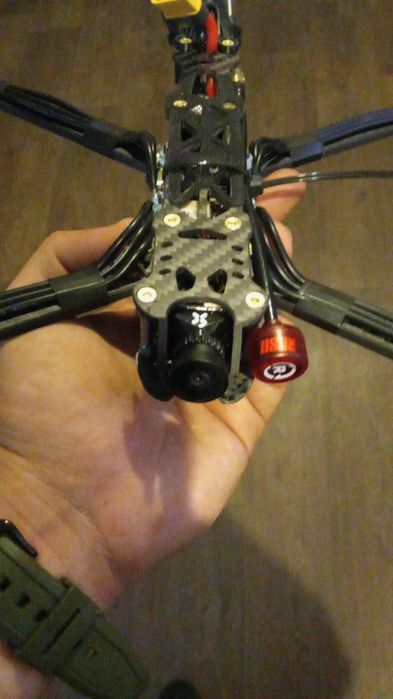 FPV дрони 10,7 дюймовые