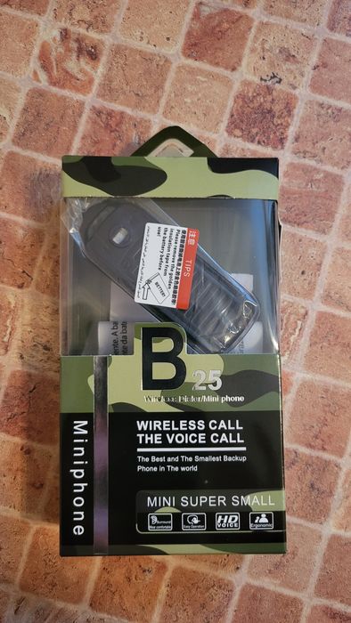 Мини мобильный телефон