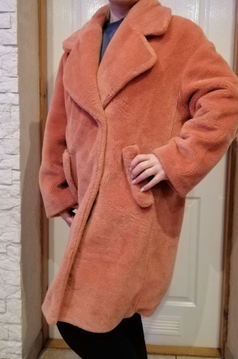 Шубка штучна, розмір S. Оверсайз