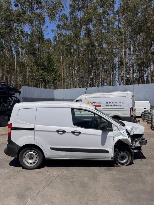 Para peças FORD Transit Courier I
