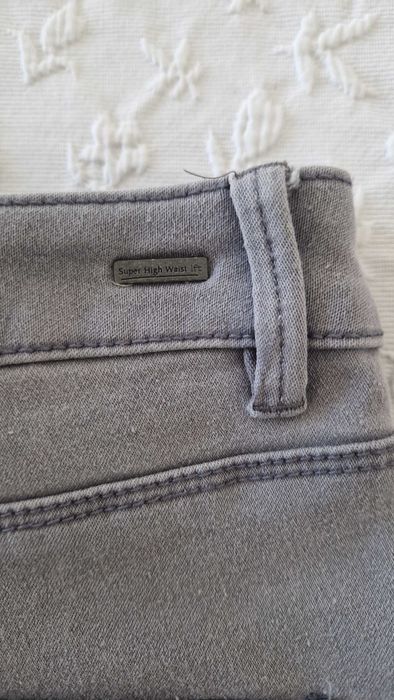 Calças cinza, Lefties, tamanho 40, elasticas