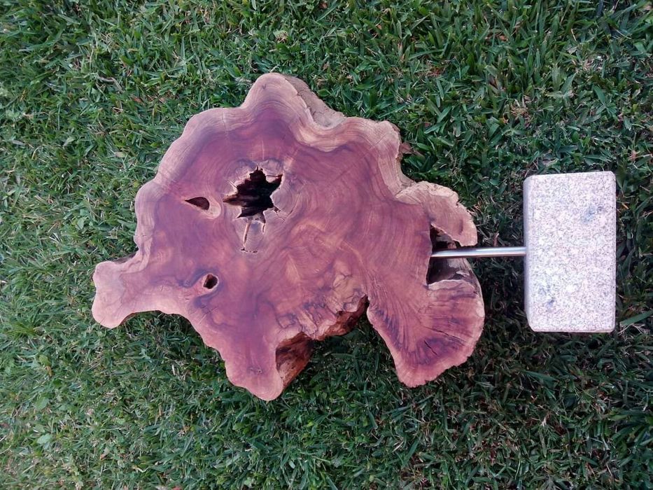 Escultura em madeira