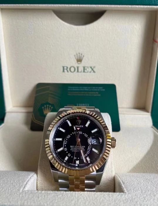 Rolex sky dweller