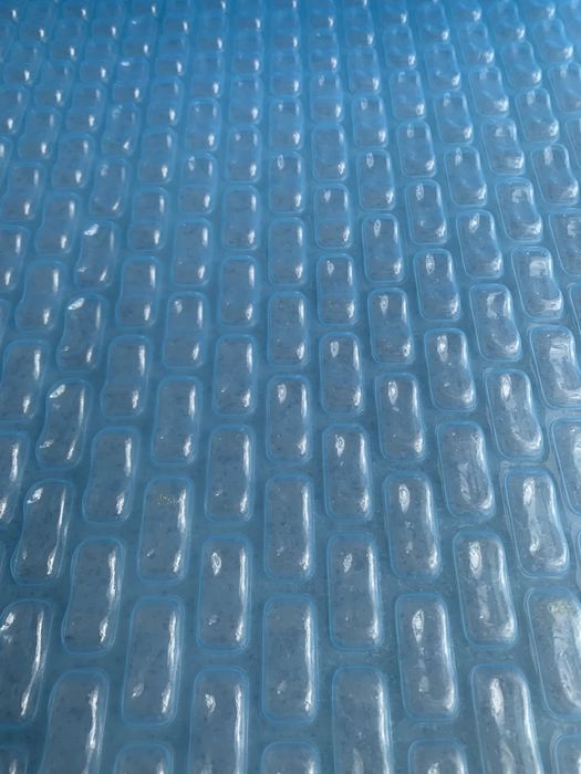 Солярная пленка для бассейнов