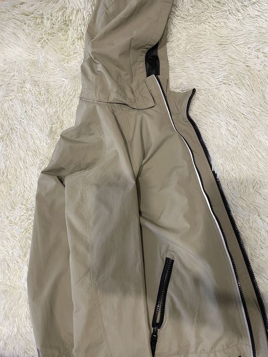 Вітровка OUTFIT розмір 146/152
