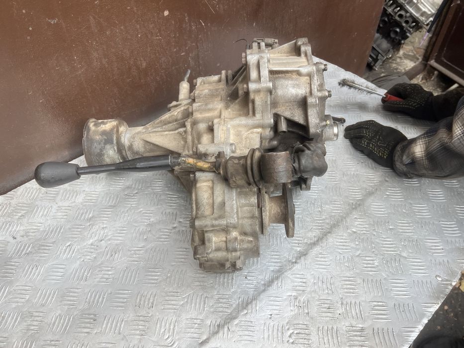 Раздатка 2.4 бенз ниссан террано 2 nissan terrano