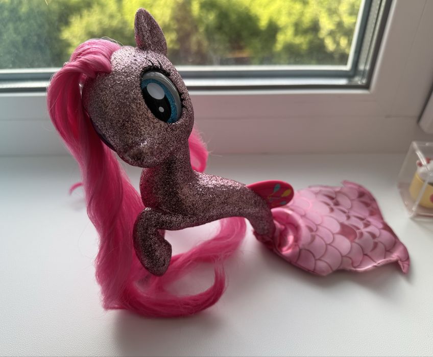 Оригінальна глітерна фігурка My Little Pony Pinkie Pie Seapony від бренду Hasbro