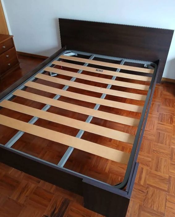 Cama casal + estrado 190/140
