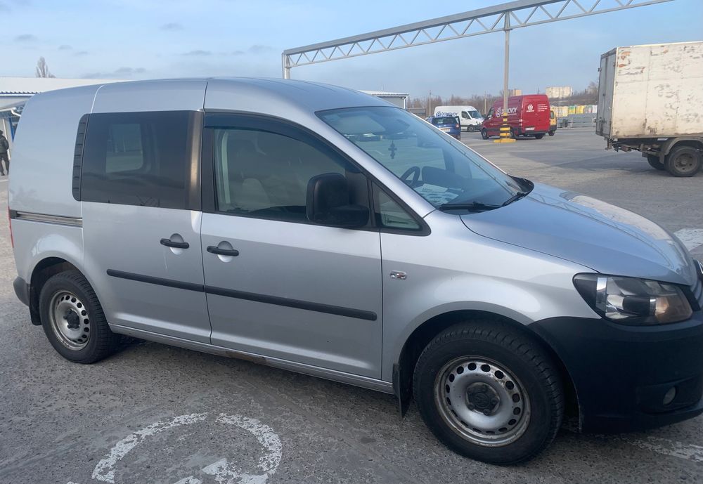 Volkswagen Caddy Кадді груз. 2012