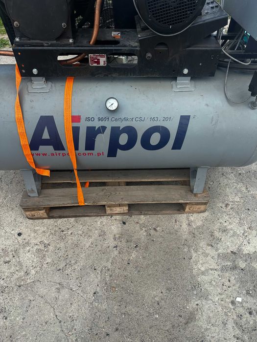 Agregat sprężarkowy AIRPOL AB40-380-400B Sprężarka