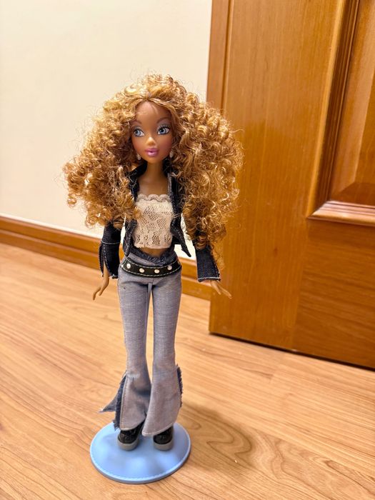 My Scene Madison Barbie e acessórios