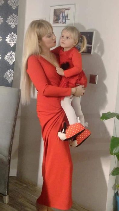 Czerwona sukienka dla dziewczynki r98
