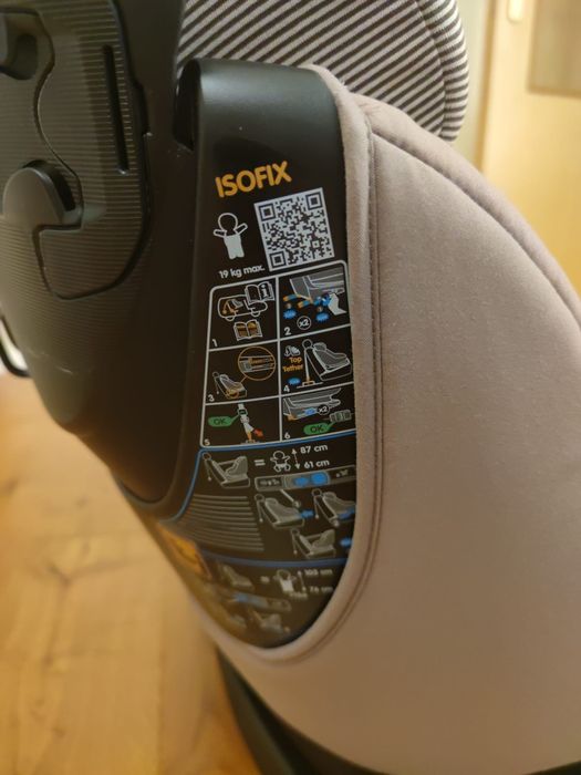 Maxi-Cosi, AxissFIX, Fotelik samochodowy obrotowy, Earth Brown, 9-18