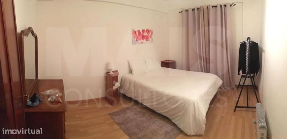 T2 remodelado Tapada Mercês