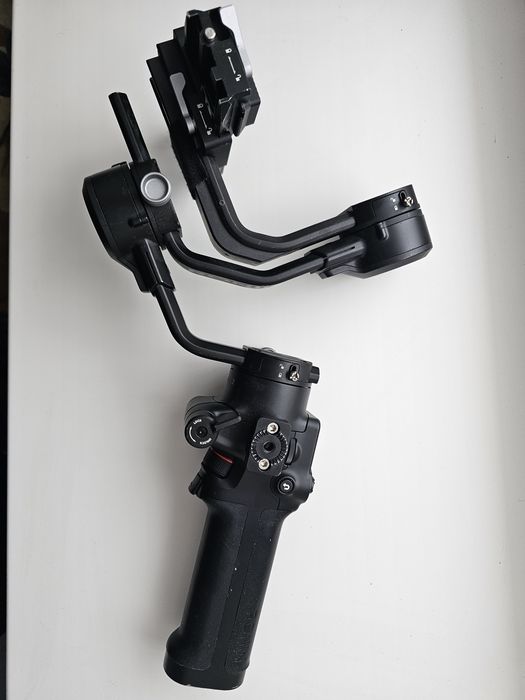 Стабілізатор DJI RSC 2 професійний